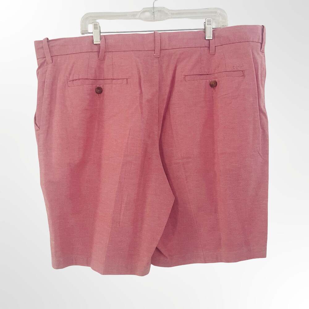 Izod Men's Flat Front Casual Shorts Red Size 42 - Picture 2 of 4